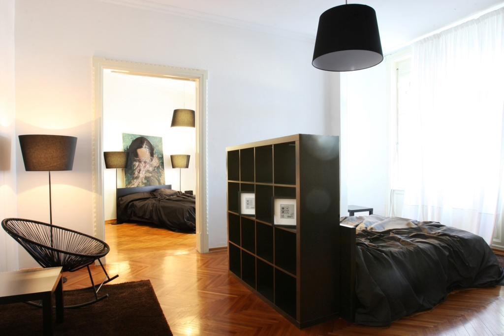 Valsabbion City Suite Pula Habitación foto